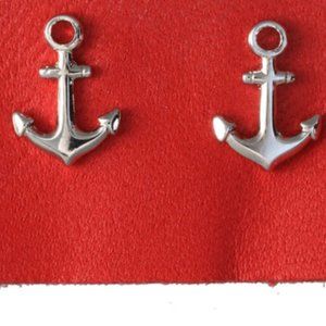 Silver anchor stud earrings